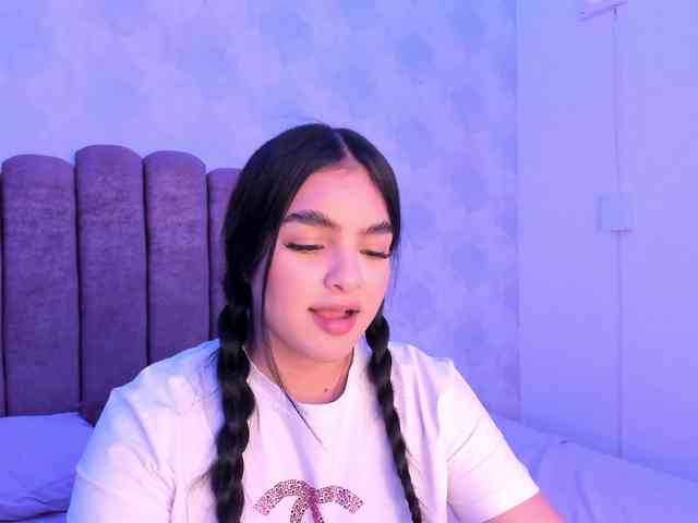 Kimmie-Bloomie webcam
