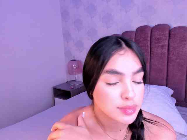 Kimmie-Bloomie webcam