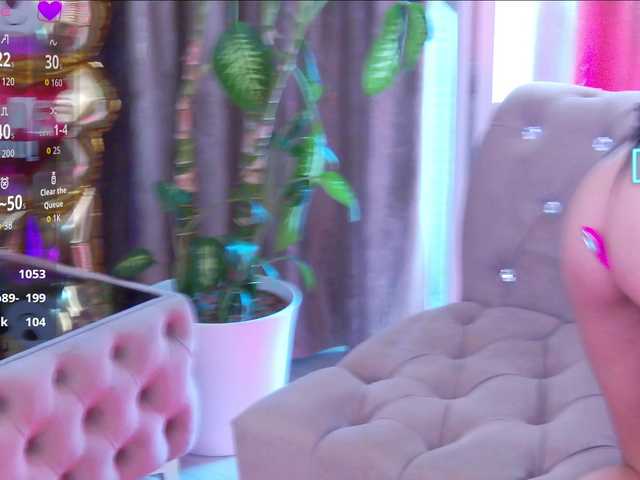 KyaraVale live cam on BongaCams