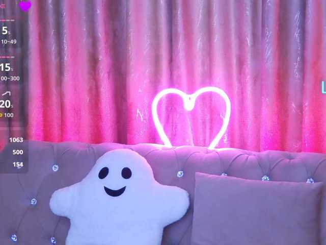 KyaraVale live cam on BongaCams