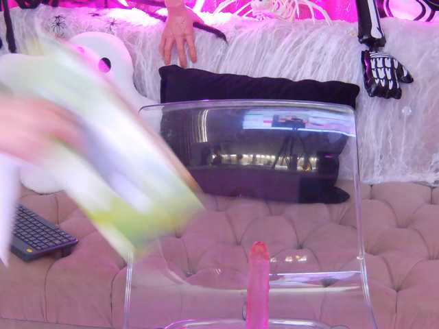 Kyaravale live cam