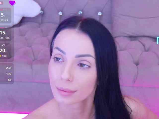 Modella: KyaraVale