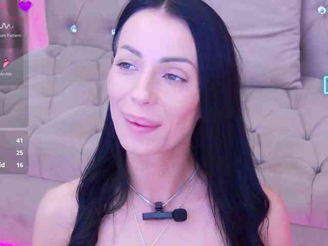 Modella: KyaraVale