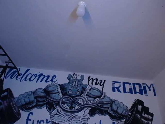 eylenbigcock33
