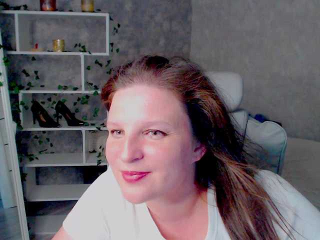 MilaLluna live cam on BongaCams