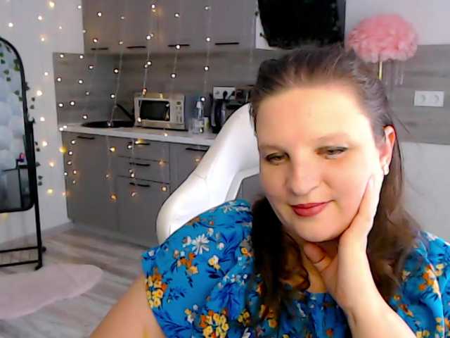 MilaLluna live cam on BongaCams