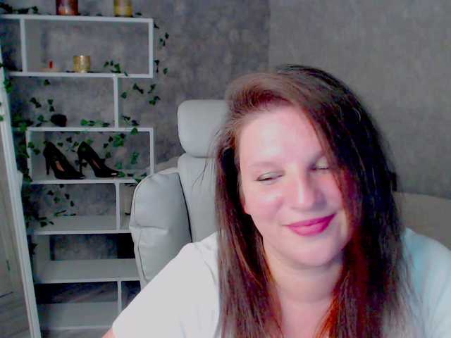 MilaLluna live cam on BongaCams