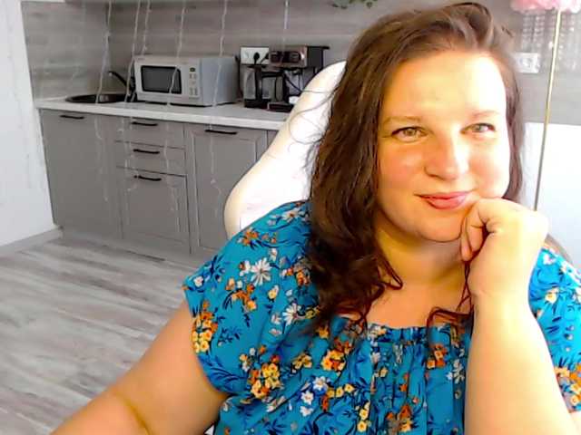MilaLluna live cam on BongaCams