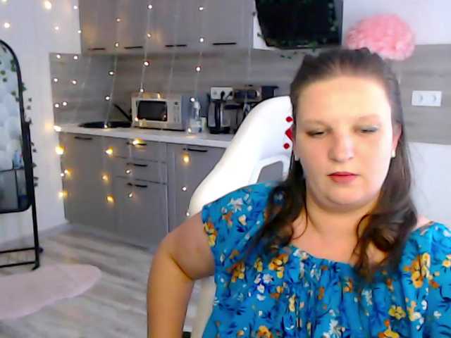 MilaLluna live cam on BongaCams