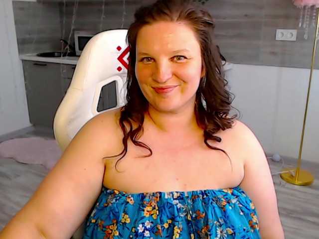 MilaLluna live cam on BongaCams