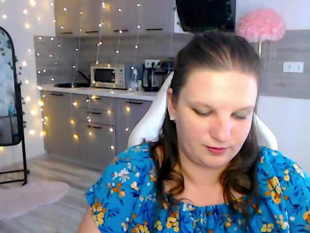MilaLluna live cam on BongaCams