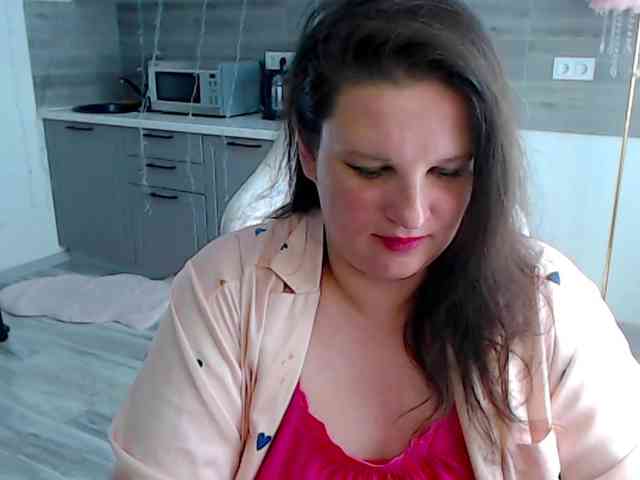 MilaLluna webcam