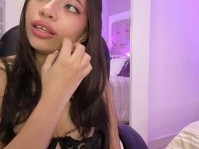 AshleyScott live cam on BongaCams