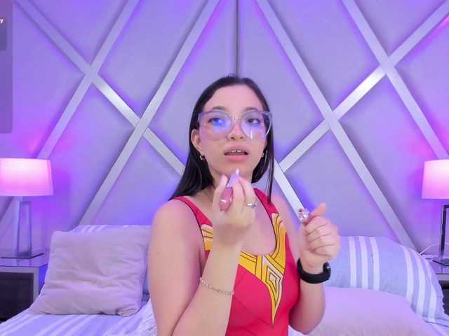 AshleyScott live cam on BongaCams