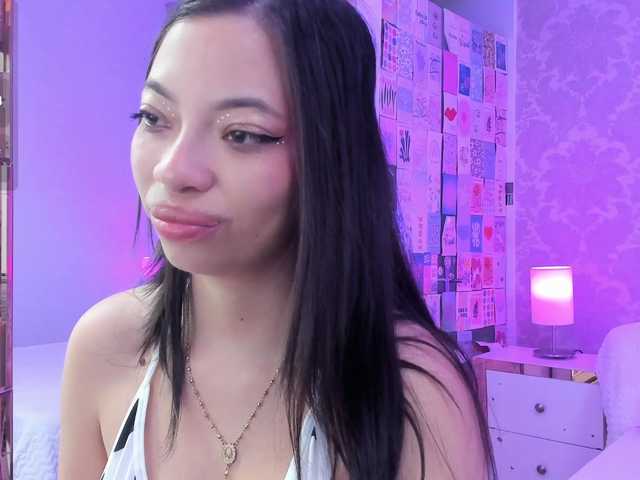 AshleyScott live cam on BongaCams