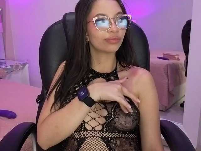 AshleyScott live cam on BongaCams