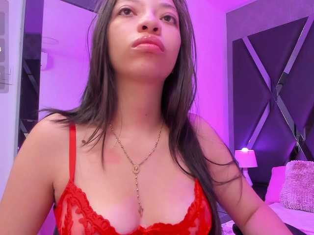 AshleyScott live cam on BongaCams
