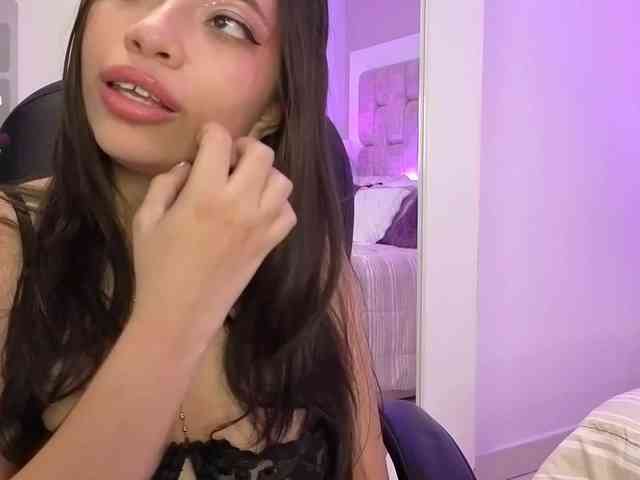 AshleyScott webcam