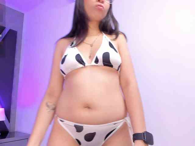 AshleyScott webcam