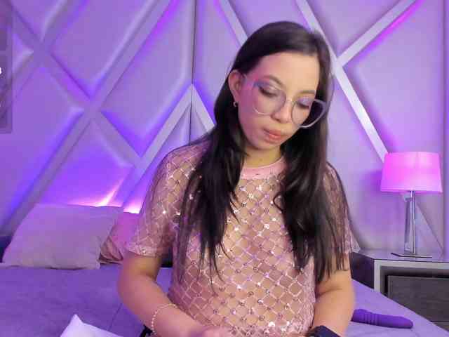 AshleyScott webcam