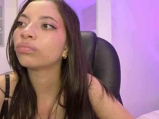 AshleyScott webcam