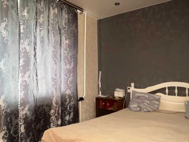 LaureGrage live cam on BongaCams