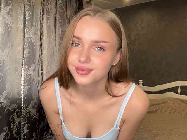 LaureGrage Live Webcam on BongaCams