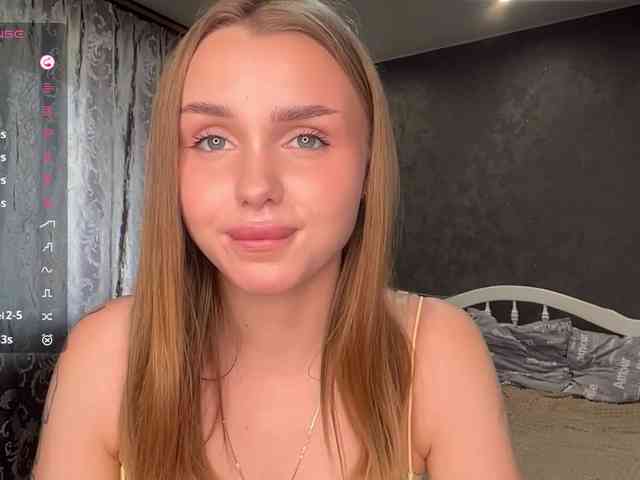 LaureGrage webcam