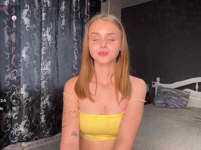LaureGrage Live Webcam on BongaCams