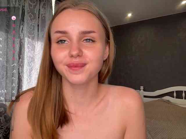 LaureGrage webcam