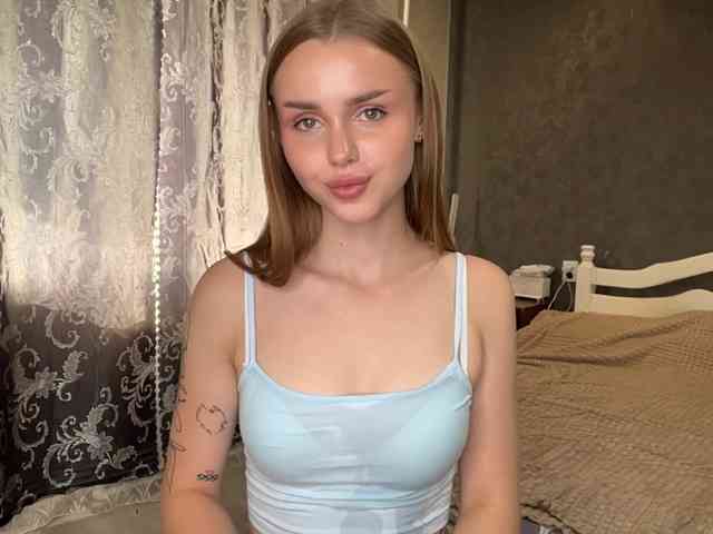 LaureGrage Live Webcam on BongaCams