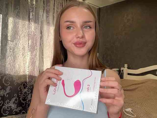LaureGrage Live Webcam on BongaCams