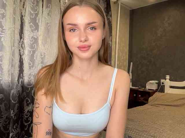 LaureGrage Live Webcam on BongaCams