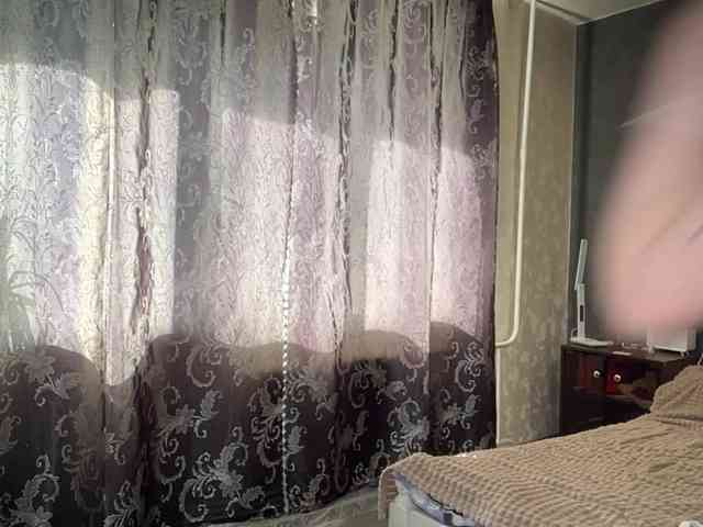 LaureGrage webcam