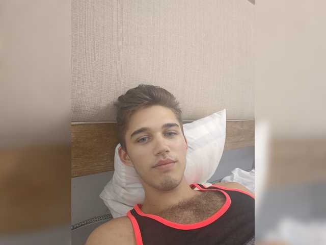 krAjebx live webcam show