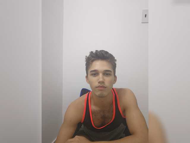 krAjebx live webcam show
