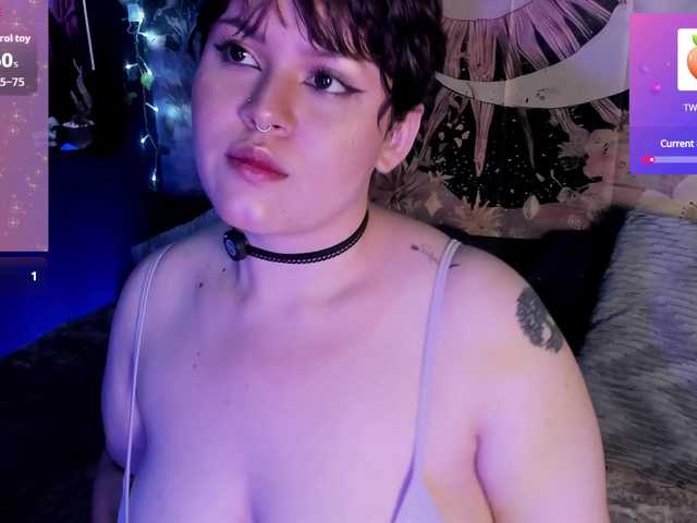 dannis-smys live cam on BongaCams