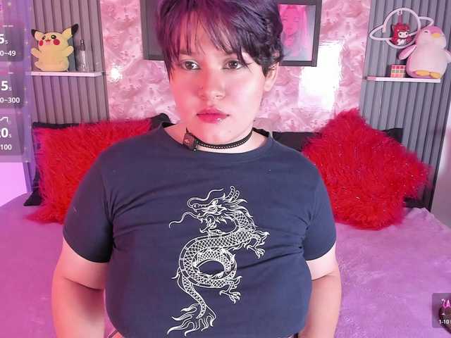 dannis-smys live cam on BongaCams