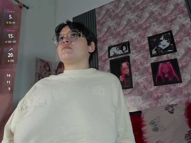 dannis-smys live cam on BongaCams