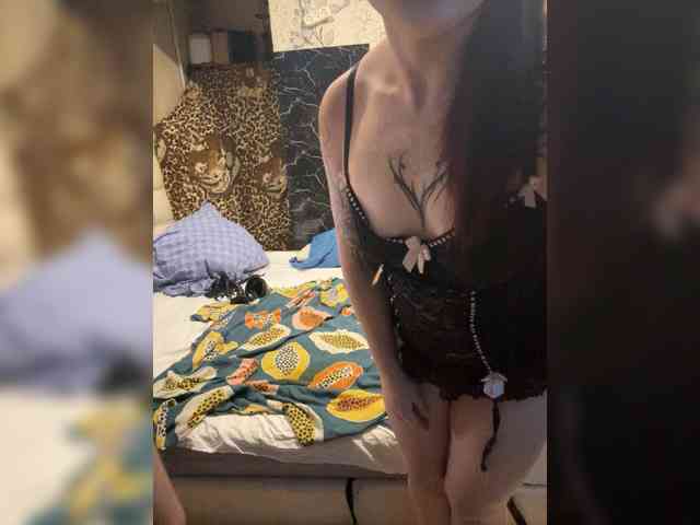 Tinki77 webcam