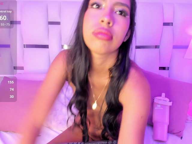 MaddieLaurent live cam on BongaCams
