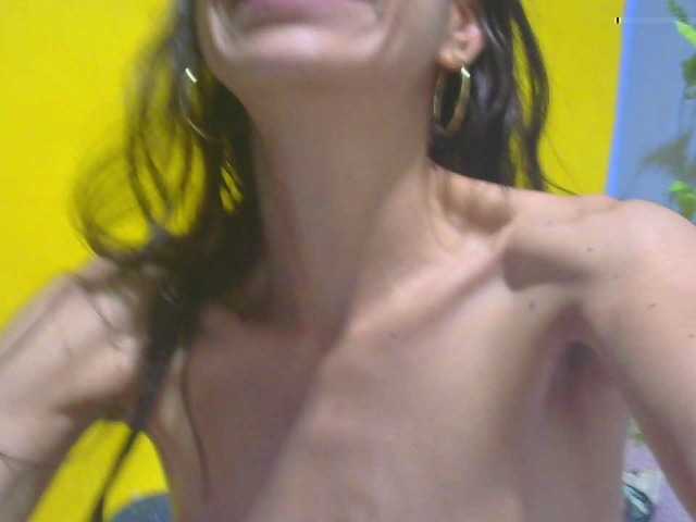 Diana-Rossi live cam on BongaCams