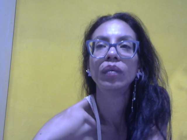 Diana-Rossi live cam on BongaCams