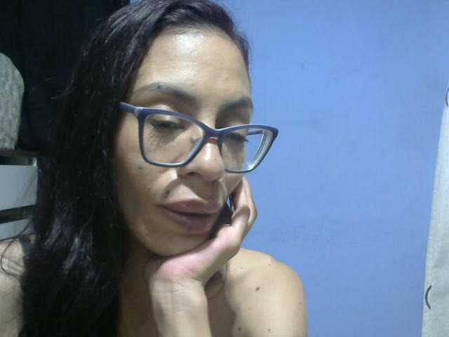 Diana-Rossi live cam on BongaCams