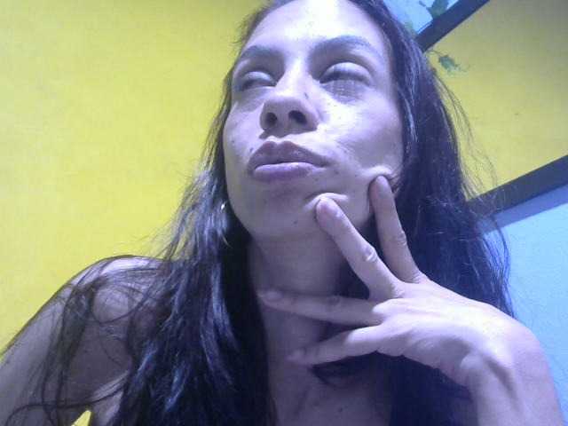 Diana-Rossi live cam on BongaCams