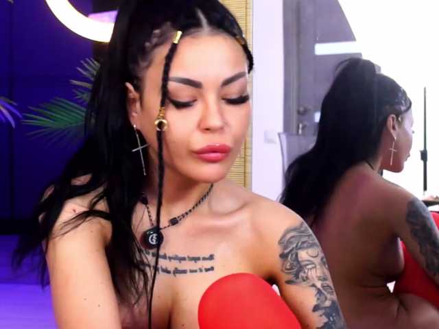 NaomyFlame