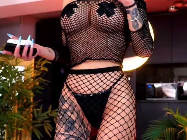 NaomyFlame