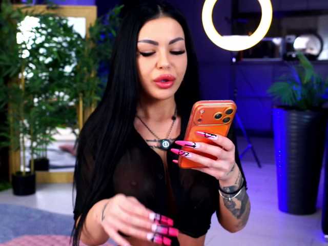 NaomyFlame