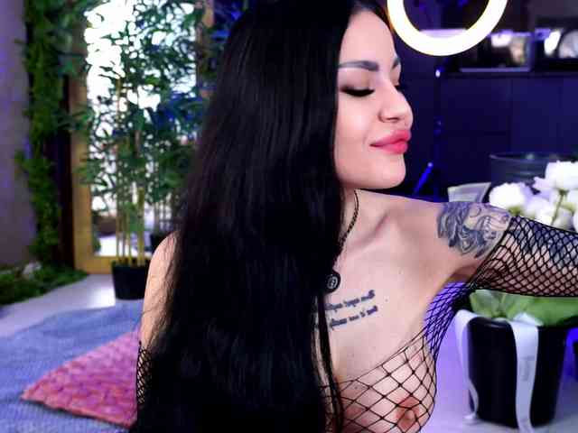 NaomyFlame NaomyFlame