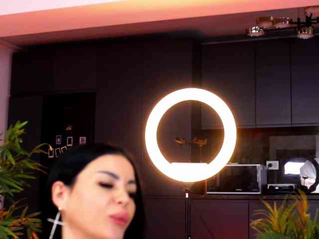 NaomyFlame NaomyFlame